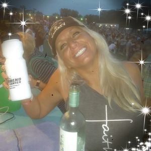 Meet your Posher, Sherrie